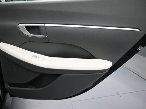 Used 2025 Hyundai Sonata SE image 26