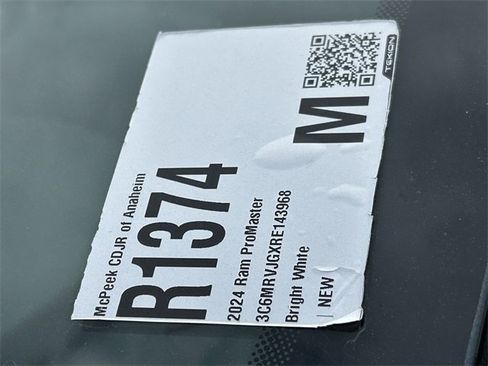 New 2024 RAM ProMaster 3500 w/ Premium Convenience Group image 21