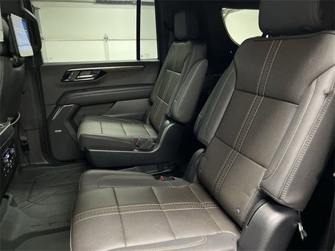 Certified 2025 Chevrolet Suburban High Country image 88