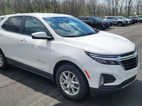Used 2023 Chevrolet Equinox LT image 8