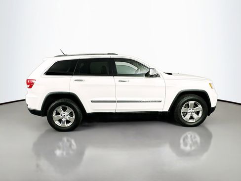 Used 2011 Jeep Grand Cherokee Limited w/ Trailer Tow Group AWD/4WD image 9