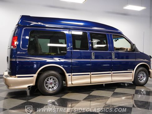 Used 2001 Chevrolet Express 1500 w/ Preferred Equipment Group 3 image 13