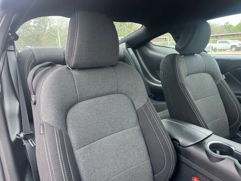 Used 2025 Ford Mustang Coupe image 16