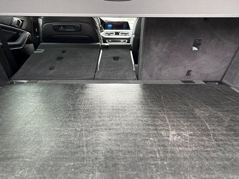 Used 2023 BMW X5 xDrive40i w/ Executive Package image 33