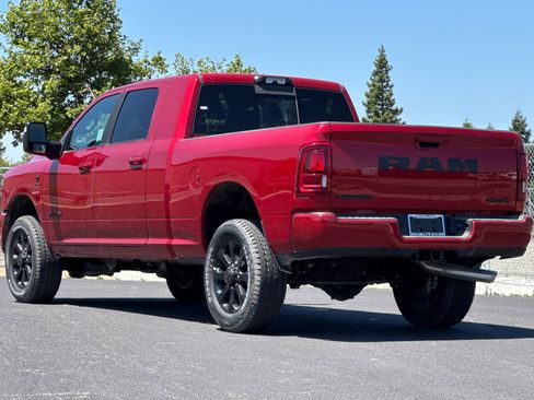 New 2026 RAM 2500 Laramie AWD/4WD image 5