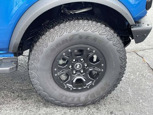 Used 2024 Ford Bronco Wildtrak AWD/4WD image 10