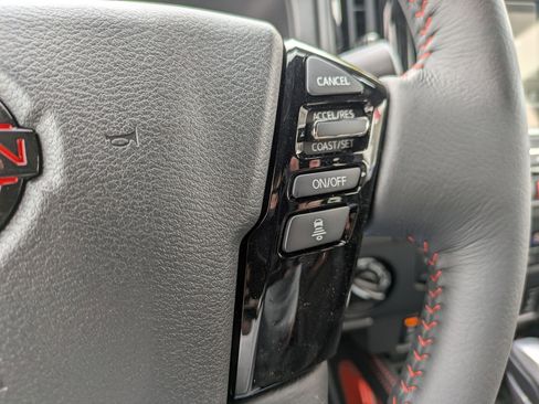 New 2026 Nissan Frontier PRO-4X w/ Pro Premium Package AWD/4WD image 18