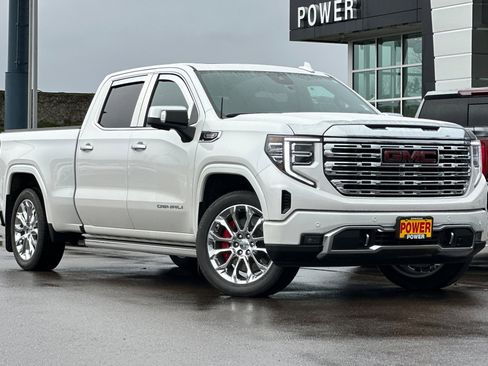 Used 2023 GMC Sierra 1500 Denali w/ Denali Reserve Package image 2