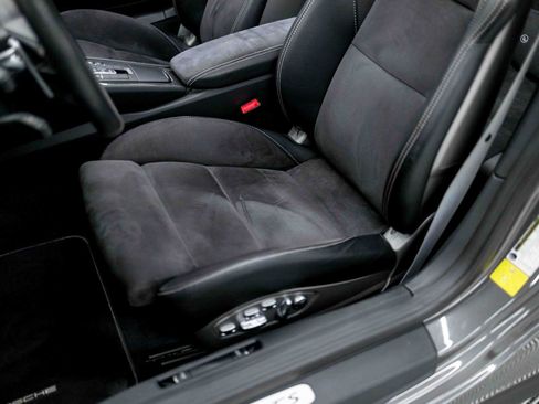 Used 2017 Porsche 911 Carrera GTS image 68