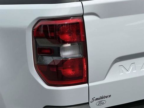 Used 2025 Ford Maverick XLT w/ XLT Luxury Package AWD/4WD image 9