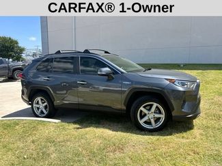 Used 2020 Toyota RAV4 Limited w/ Limited Grade Weather Package AWD/4WD video 2