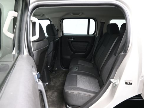 Used 2007 HUMMER H3 AWD/4WD image 11