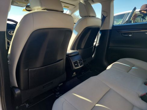 Used 2013 Lexus ES 350 w/ Luxury Pkg image 25