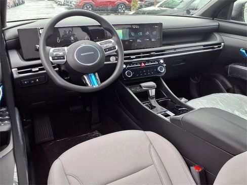 New 2025 Hyundai Santa Cruz SEL image 6