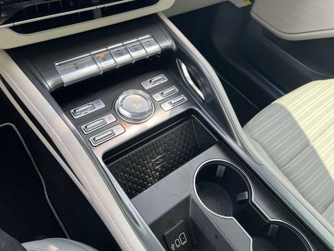 New 2026 Lincoln Nautilus Reserve AWD/4WD image 29