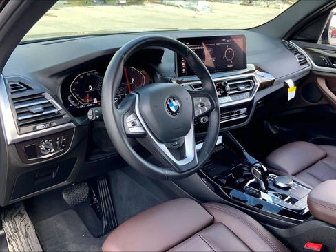 Used 2024 BMW X3 sDrive30i w/ Premium Package image 17