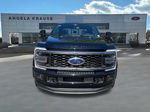 New 2026 Ford F450 Platinum w/ FX4 Off-Road Package AWD/4WD image 2