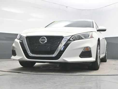 Used 2021 Nissan Altima 2.5 S FWD image 34