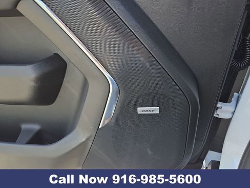 New 2026 Chevrolet Suburban LT w/ Comfort Package AWD/4WD image 28