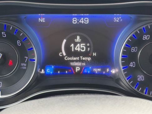 Used 2019 Chrysler 300 Touring L w/ Quick Order Package 22F image 25