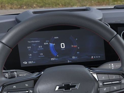 New 2025 Chevrolet Equinox EV RS image 18