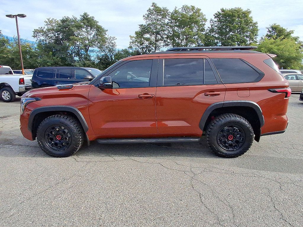 Used 2024 Toyota Sequoia TRD Pro AWD/4WD image 5