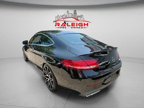 Used 2017 Mercedes-Benz C 300 Coupe image 3