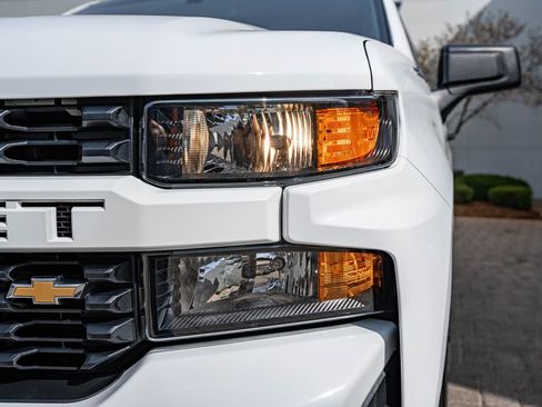Used 2022 Chevrolet Silverado 1500 Custom RWD image 13
