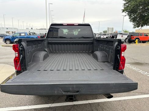 Used 2026 Chevrolet Silverado 2500 Custom w/ Custom Convenience Package AWD/4WD image 13