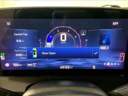 Used 2024 Chevrolet Traverse LT image 20