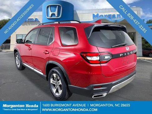 New 2026 Honda Pilot EX-L image 3