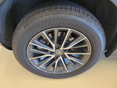 Used 2024 Lexus NX 250 FWD w/ Cold Area Package image 8