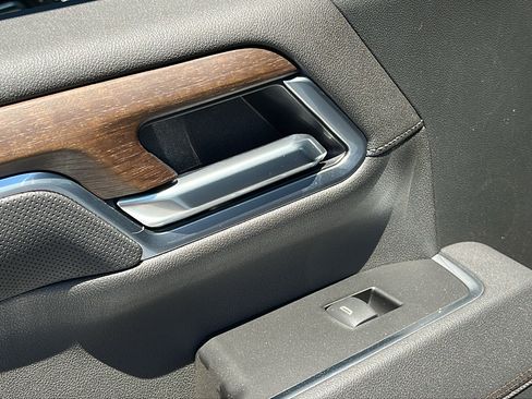 New 2026 Chevrolet Silverado 3500 High Country w/ High Country Premium Package AWD/4WD image 15