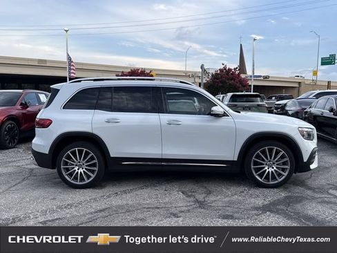 Used 2022 Mercedes-Benz GLB 250 image 5