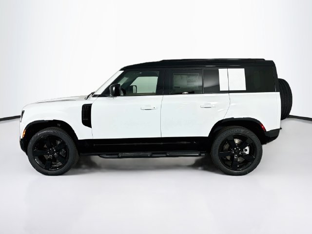 New 2026 Land Rover Defender 110 X-Dynamic SE AWD/4WD image 8