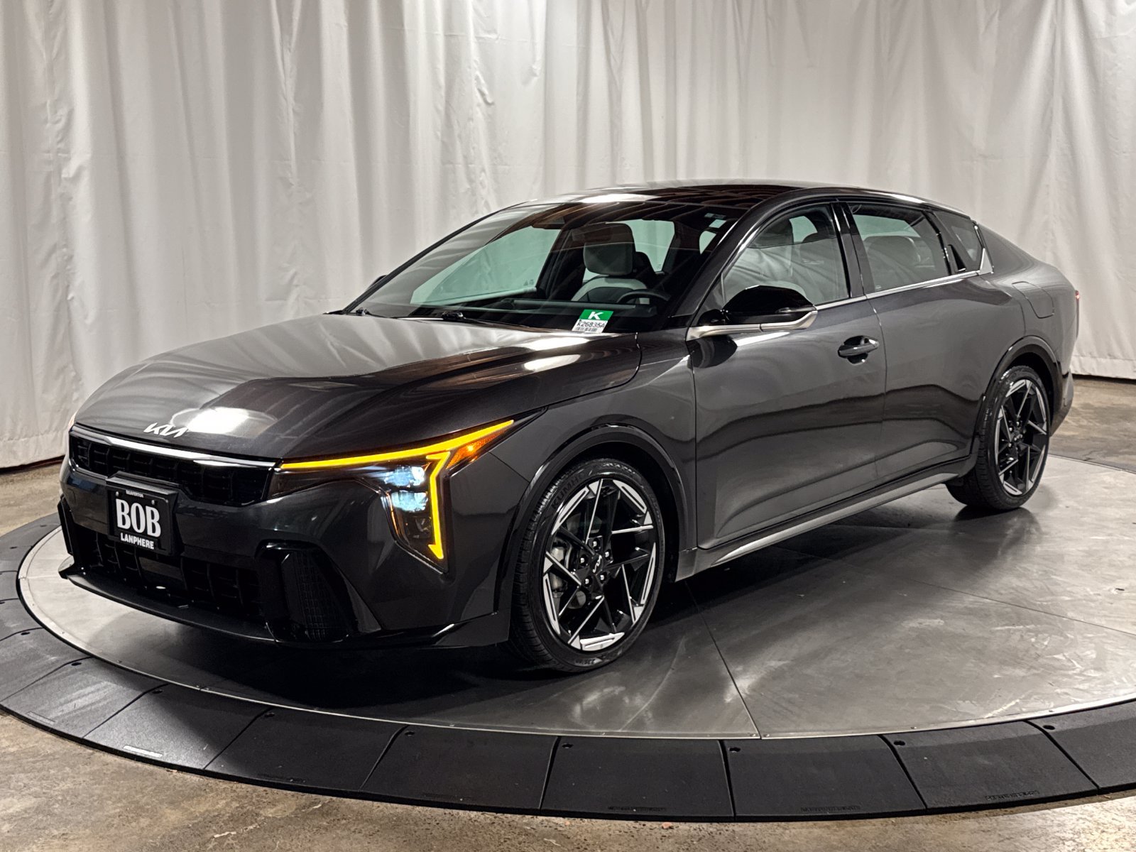 Used 2025 Kia K4 GT-Line w/ GT-Line Premium Package FWD image 1