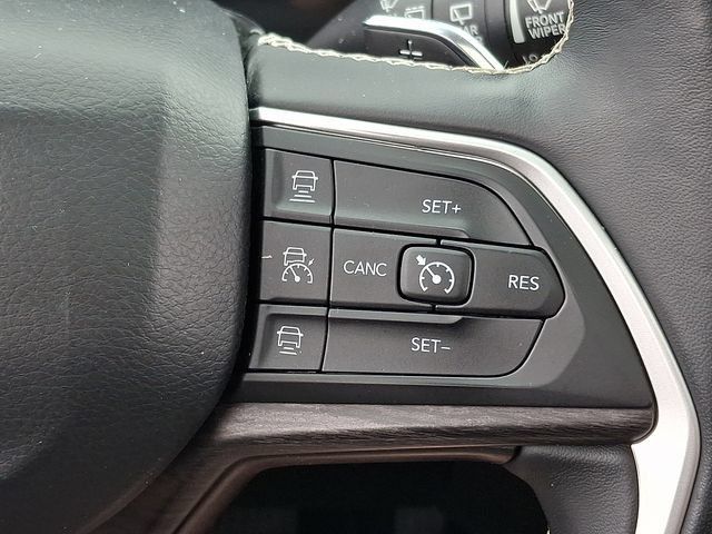 Used 2021 Jeep Grand Cherokee L Limited w/ Trailer Tow Group (B) AWD/4WD image 25