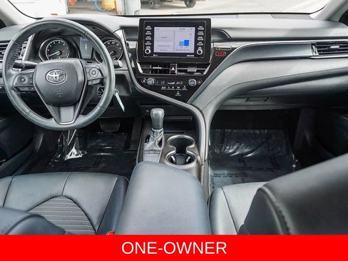 Used 2023 Toyota Camry SE FWD image 14