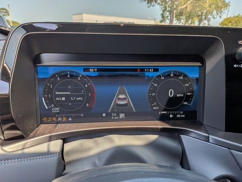 New 2026 Subaru Outback Touring AWD/4WD image 27