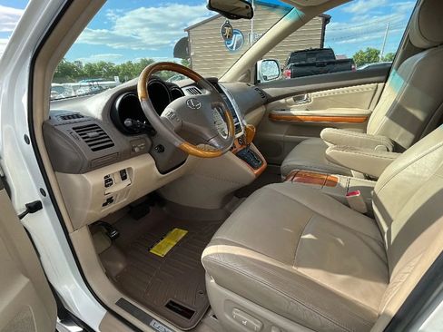 Used 2006 Lexus RX 330 FWD image 10