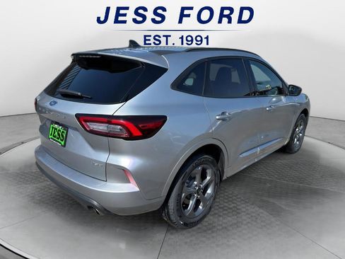 Used 2023 Ford Escape ST-Line image 5