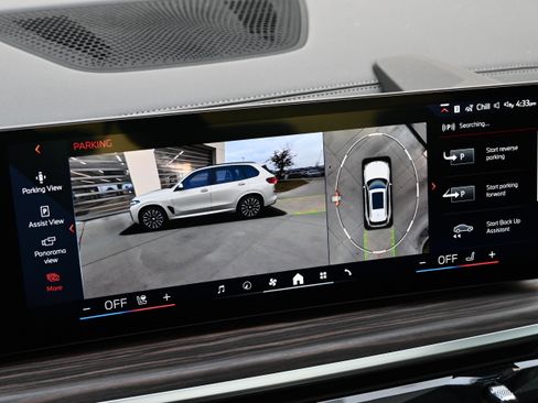 New 2026 BMW X5 xDrive40i w/ M Sport Package image 14