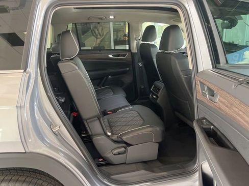 New 2026 Volkswagen Atlas SEL Premium R-Line AWD/4WD image 33