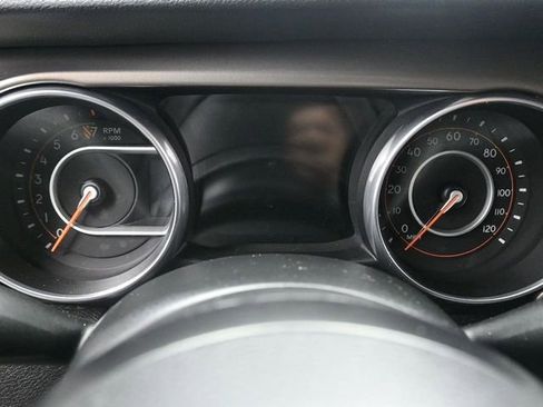 Used 2018 Jeep Wrangler Unlimited Sport S image 15