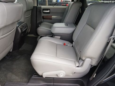 Used 2015 Toyota Sequoia Platinum AWD/4WD image 13