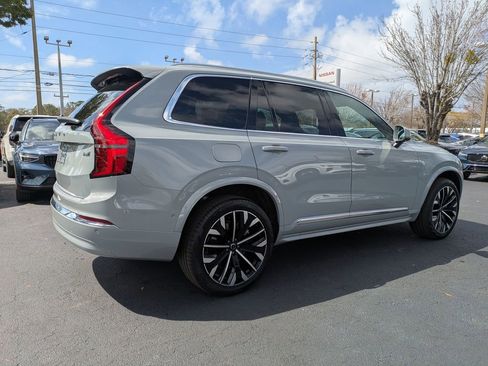 Used 2026 Volvo XC90 B6 Plus w/ Protection Package Premier AWD/4WD image 6