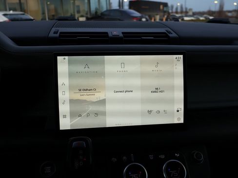 Used 2022 Land Rover Defender 110 XS Edition image 22