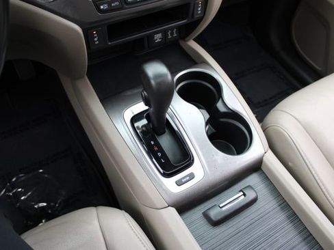 Used 2016 Honda Pilot EX-L image 20