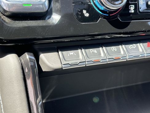 New 2026 GMC Sierra 1500 AT4X w/ AT4X AEV Edition AWD/4WD image 19