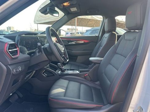 New 2025 Chevrolet TrailBlazer RS w/ Convenience Package image 10